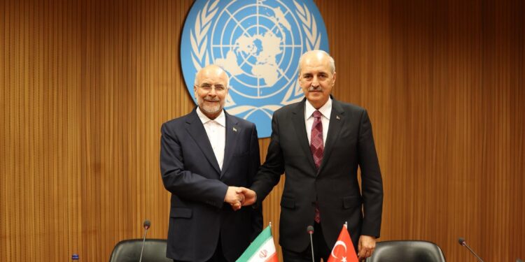 TBMM Başkanı Numan Kurtulmuş, İsviçre’nin Cenevre kentinde İran İslami Danışma Meclisi Başkanı Mohammad Bagher Ghalibaf ile görüştü. Fotoğraf: Ankara, (DHA)