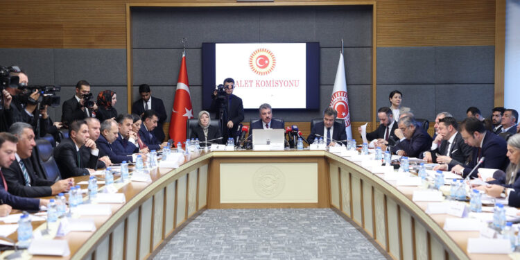 TBMM Adalet Komisyonu topladı. Fotoğraf:Ankara,(DHA)